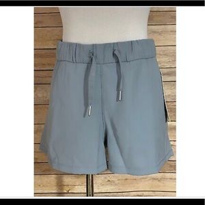 Lululemon shark blue On The Fly short size 10